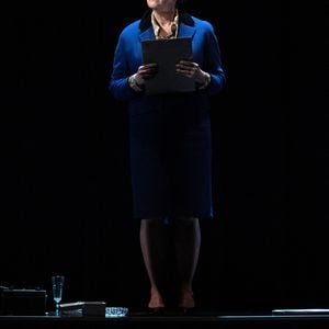 Exclusif. Cristiana Reali joue le rôle de Simone Veil lors de la pièce Simone Veil - Les Combats d'Une Effronterie dans le cadre du Festival Paroles Citoyennes à Paris, France, le 28 avril 2021. Photo by Aurore Marechal/ABACAPRESS.COM