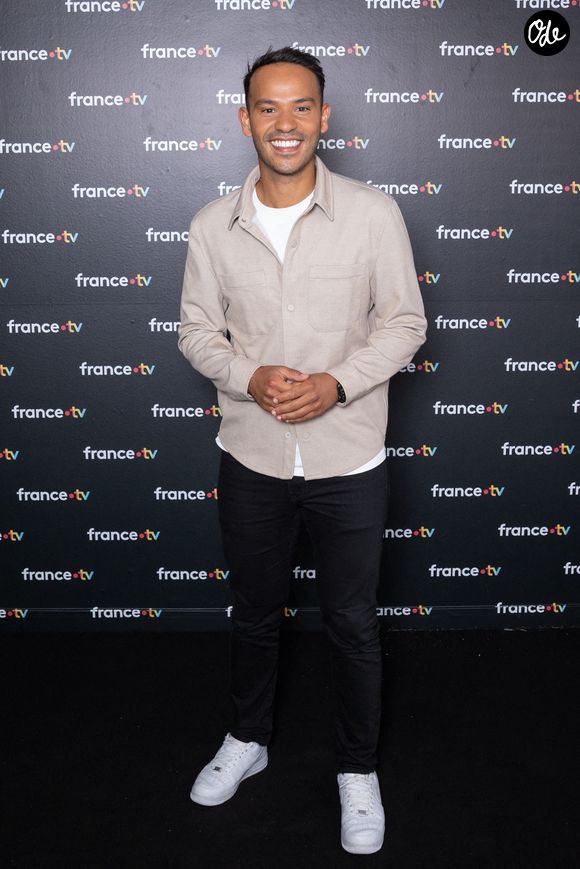 Mohamed Bouhafsi assiste à la conférence de presse de France TV le 4 septembre 2024 à Paris, en France. Photo de Nasser Berzane/ABACAPRESS.COM