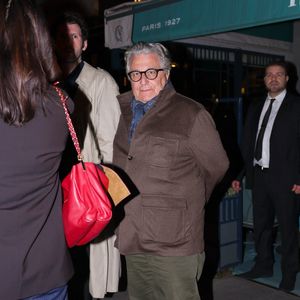 La Belgique lui rappelle également son enfance : “Je retrouve quelque chose en Belgique qui ressemble à la France de mes parents"

Christian Clavier lors de sa participation à la soirée Louis Vuitton à Paris. Backgrid USA / Bestimage