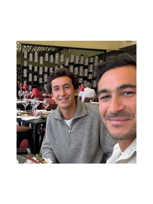 Valentin et Raphaël Kretz ont testé le nouveau rooftop star de Paris : menu, prix, ambiance... on vous dit tout