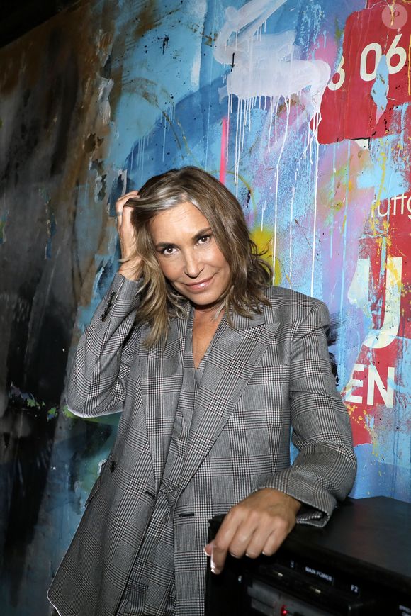 Exclusif -Zazie - Backstage - Enregistrement de l'émission "M6 sur son 31", présentée par E.Gossuin et diffusée le 31 décembre sur M6
© Cédric Perrin / Bestimage