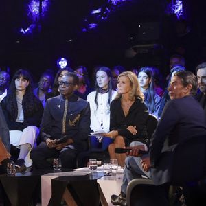 Exclusif - Jean-Christophe Rufin, Youssou N’Dour, Claire Chazal lors de l'enregistrement de l'émission "Le Grand Echiquier, Spéciale Afrique", présentée par C.Chazal et A.Manoukian et diffusée le 28 août 2024 sur France 2, à Paris, France, le 14 septembre 2025. © Jack Tribeca/Bestimage