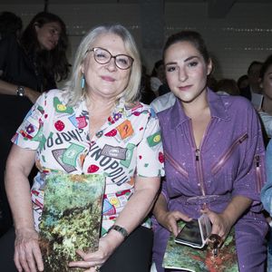 Josiane Balasko et sa fille Marilou Berry - People au défilé de mode Haute-Couture automne-hiver 2016/2017 "Jean-Paul Gaultier" à Paris. Le 6 juillet 2016 © Olivier Borde/ Bestimage