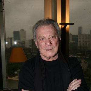 Herbert Léonard lors de la remise des insignes de Chevalier de l'ordre des Arts et Lettres à la parolière Vline Buggy (Liliane Konyn) dans les locaux de la SACEM à Paris le 9 avril 2018 © Giancarlo Gorassini / Bestimage