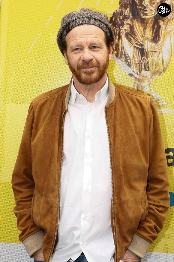 Philippe Lelièvre révèle que son épouse et Michèle Bernier ont eu un véritable coup de foudre amical.

Philippe Lelièvre à la 34ème cérémonie des Molières 2023 au théâtre de Paris à Paris, France, le 24 avril 2023.

© Christophe Clovis / Bestimage