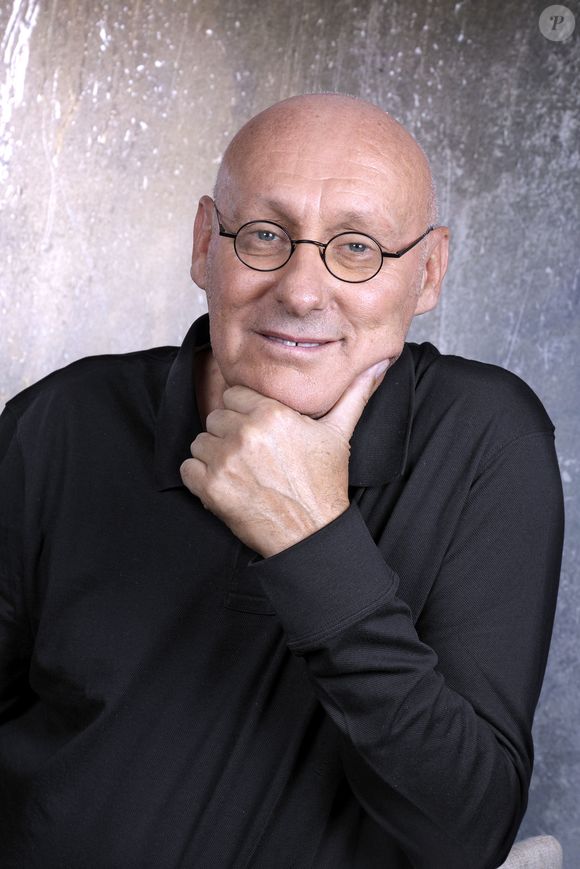 Exclusif - Portrait de Bernard Laporte lors de l'enregistrement de l'émission "Chez Jordan de Luxe" à Paris. Le 18 septembre 2024
© Cédric Perrin / Bestimage