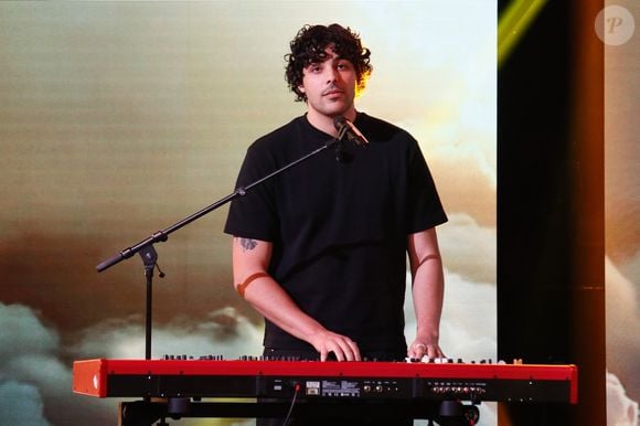 Exclusif - Quentin Voulzy lors de l'enregistrement de l'émission "Famille je vous aime" présentée par M. Drucker et qui sera diffusée le 13 juin 2025 sur France 3, aux Studios rive gauche à Paris, France, le 14 avril 2025. © Clovis-Gaffiot/Bestimage