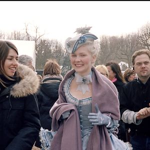 Kirsten Dunst sur le tournage de "Marie-Antoinette". Agence/BestImage