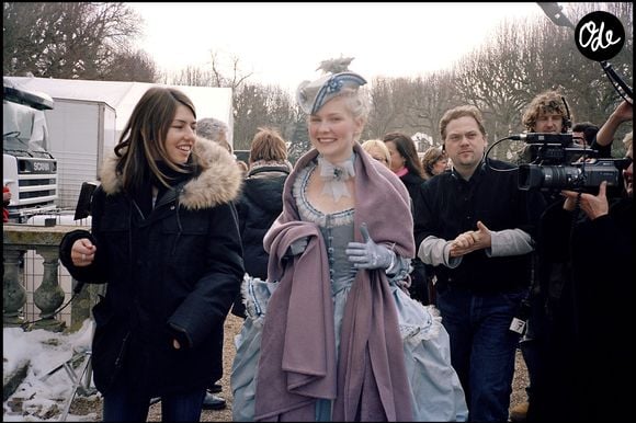 Kirsten Dunst sur le tournage de "Marie-Antoinette". Agence/BestImage