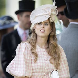 La princesse Beatrice d’York (Princess Beatrice), courses hippiques royales – Royal Ascot 2025, jour 1 à Ascot, Royaume-Uni, le 17 juin 2025. Crédit photo : Dana Press / Bestimage