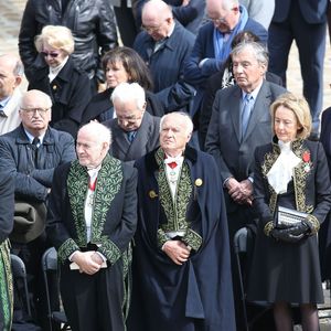 Pierre Rosenberg, Pierre Nora, Dominique Bona, Erik Orsenna, Anne Sinclair - Hommage national à Alain Decaux à l'Hôtel national des Invalides à Paris, le 4 avril 2016. © Cyril Moreau/Bestimage