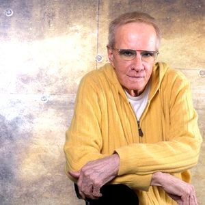 Il y vit pourtant six mois de l'année

Exclusif - Christophe Lambert lors de l'enregistrement de l'émission "Le Jet de Luxe", présentée par Jordan de Luxe. Paris, le 16 janvier 2026.
© Cédric Perrin/Bestimage