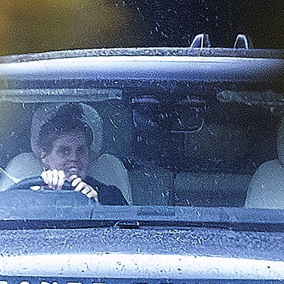 La princesse Beatrice d’York arrive à Windsor pour rendre visite à son père, le prince Andrew, qui a récemment renoncé à ses titres royaux, le 20 octobre 2025.
©GOFF  / BESTIMAGE