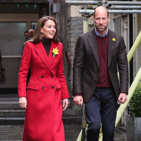 Le prince William, prince de Galles, et Catherine (Kate) Middleton, princesse de Galles lors de leur visite royale à Pontypridd, Royaume Uni, le 27 février 2025. © Backgrid UK/Bestimage