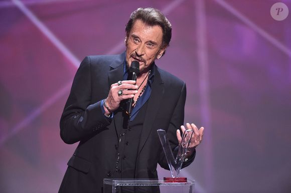 Johnny Hallyday lors de la 31e cérémonie des Victoires de la Musique au Zénith de Paris, France, le 12 février 2016. Photo by ABACAPRESS.COM
