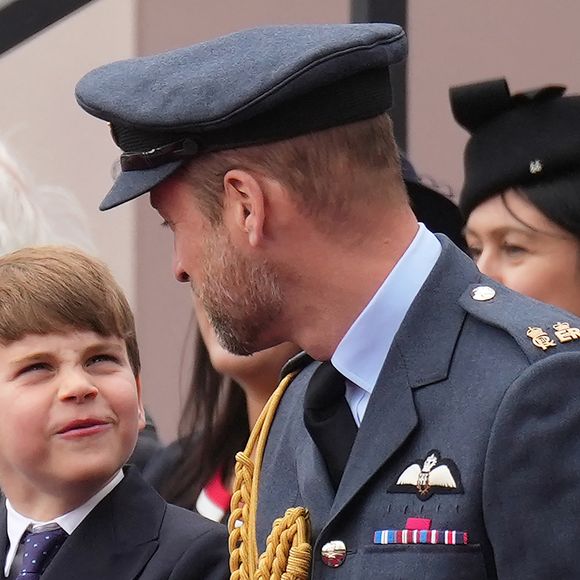 Le prince Louis de Galles, Le prince William, prince de Galles lors des commémorations saluant l'action des vétérans britanniques lors de la Seconde guerre mondiale au palais de Buckingham le 5 mai 2025© Julien Burton / Bestimage