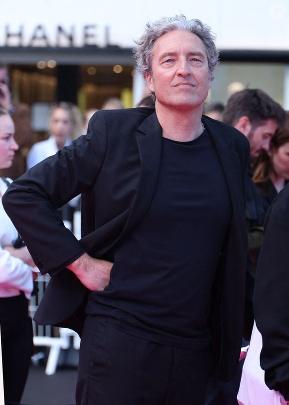Il sera ensuite à l'affiche de "Montmartre" plus tard au cours de la saison
Benjamin Baroche sur le pink carpet lors du festival Canneseries saison 8 au palais des festivals à Cannes le 27 avril 2025.
© Denis Guignebourg / Bestimage