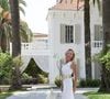 Avec sa sœur Maria Carolina, elle a la chance de profiter d’un immense château acheté par ses parents, situé en plein cœur du célèbre village de pêcheurs, à quelques minutes seulement de la place des Lices.

Exclusif -  la princesse Camilla de Bourbon des Deux-Siciles lors d'un rendez-vous photo au Chateau de Saint-Tropez le 28 août 2024. Les princesses vont soutenir la première édition de l'événement de l'association Rokethon. 
© Claudia Albuquerque / Bestimage