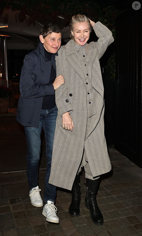 31 janvier 2025, Ellen DeGeneres et Portia de Rossi fêtent ensemble le 52ème anniversaire de Portia à la caserne des pompiers de Chiltern ©GOFF INF / BESTIMAGE