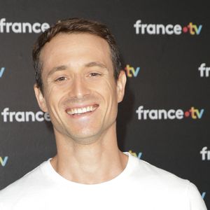 Hugo Clément au photocall de la conférence de presse de rentrée de France Télévisions à Paris, France, le 4 septembre 2024. © Coadic Guirec/Bestimage