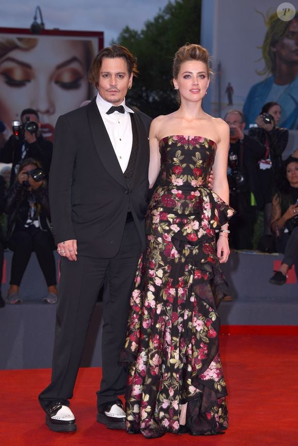 Johnny Depp (habillé en Ralph Lauren) et Amber Heard - Tapis rouge du film "A Danish Girl" lors du 72ème festival du film de Venise (la Mostra), le 5 septembre 2015.