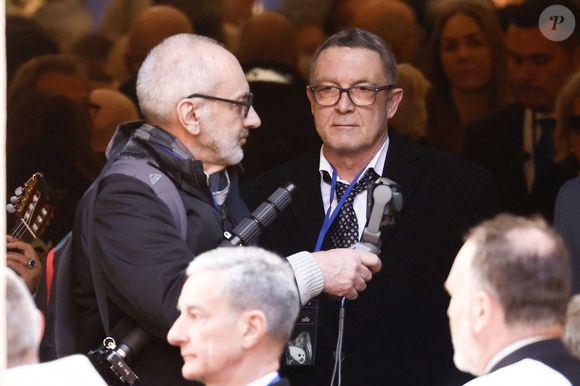 Nicolas-Jacques Charrier (fils de Brigitte Bardot) - Sorties des obsèques de Brigitte Bardot en l'église Paroissiale Notre-Dame-de-l'Assomption de Saint-Tropez, France, le 7 janvier 2026.  © Jacovides-Moreau/Bestimage