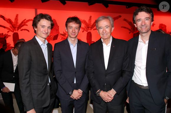 Jean Arnault, Frédéric Arnaul, Bernard Arnault et Antoine Arnault au défilé de mode Christian Dior collection Haute Couture Automne/Hiver 2023/24 lors de la Fashion Week de Paris (PFW), à Paris, France, le 3 juillet 2023. © Borde-Rindoff/Bestimage