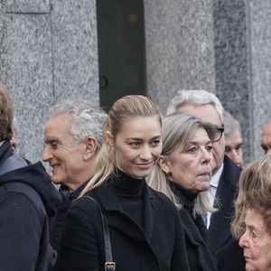 Andrea Casiraghi, Beatrice Borromeo et la princesse Caroline de Hanovre - Obsèques de Fernanda Biffi Casiraghi (99 ans), mère de Stefano Casiraghi, à Fino Mornasco, Italie, le 9 décembre 2024. © Emanuele Roberto De Carli/IPA via ZUMA Press/Bestimage