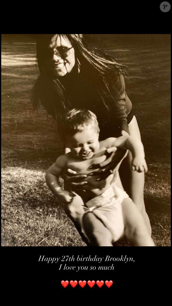 Victoria Beckham a célébré le 27ème anniversaire de son fils aîné Brooklyn.
Instagram