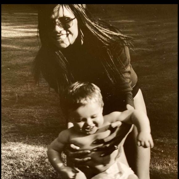 Victoria Beckham a célébré le 27ème anniversaire de son fils aîné Brooklyn.
Instagram