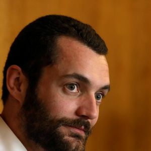 Exclusif - Shooting photo avec Louis Sarkozy à Nice le 25 avril 2025. © Jean-François Ottonello / Nice Matin / Bestimage