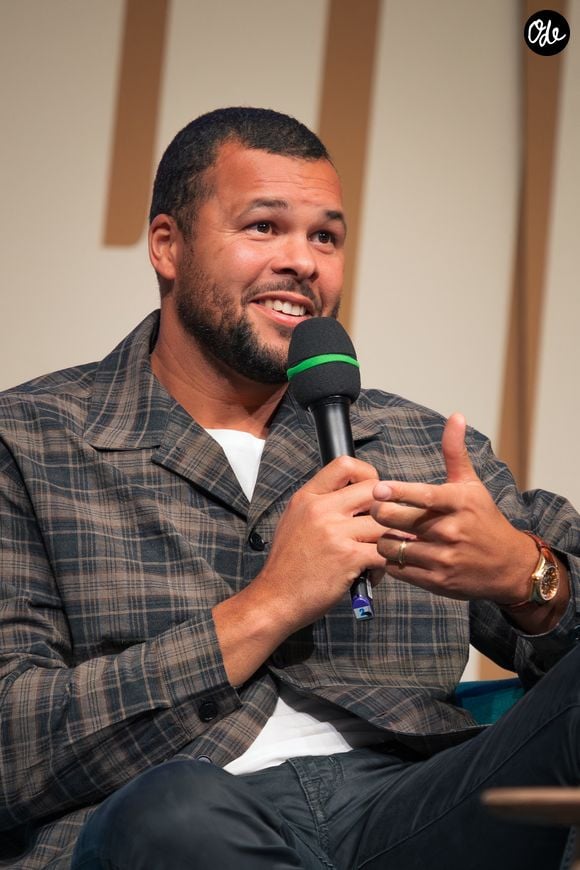 Son grand projet de complexe sportif sur la Côte d'Azur fait face à des imprévus et doit être totalement repensé.

Jo-Wilfried Tsonga - Journée "Demain le sport" à la Maison de la Radio et de la Musique à Paris le 7 Octobre 2025. © Florian Lavielle/Bestimage