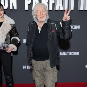 Hugues Aufray assiste à l'avant-première du film 'Un Parfait Inconnu - A Complete Unknown' au Grand Rex le 15 janvier 2025 à Paris, France. Photo par Nasser Berzane/ABACAPRESS.COM