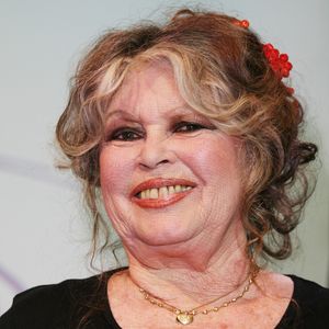 Brigitte Bardot lors des 20 ans de la Fondation Brigitte Bardot à Paris, le 28 septembre 2006. Bestimage - Agence