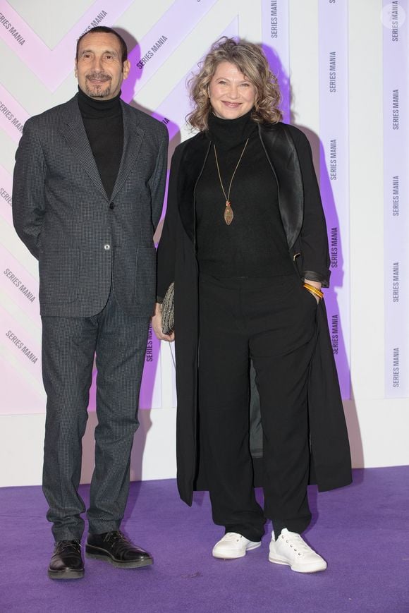 Zinedine Soualem et Cécile Bois - Cérémonie d'ouverture du festival Series Mania à Lille le 21 mars 2025. Stéphane Vansteenkiste/Bestimage