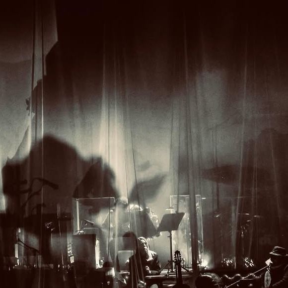 Damien Saez en concert. Instagram/damiensaez