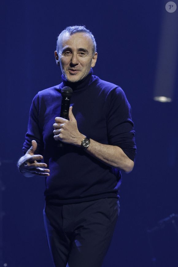 Élie Semoun sur scène lors de la soirée de gala de la Fondation Recherche Alzheimer- Paris 2026 à l'Olympia le 30 mars 2026.

© Borde / Rindoff / Bestimage