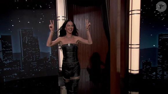 Katy Perry sur le plateau de l'émission "Jimmy Kimmel Live!" à Los Angeles, le 30 janvier 2025 © Backgrid UK/ Bestimage