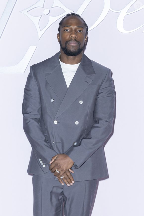 Tosin Cole - Photocall pour le défilé Louis Vuitton prêt à porter hommes Automne / hiver  2025 - 2026 lors de la fashion week à Paris le 21 2025. © Olivier Borde /Bestimage