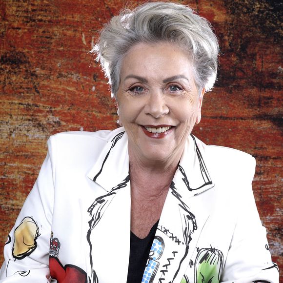 Portrait de Françoise Laborde lors de l'enregistrement de l'émission "Chez Jordan de Luxe" à Paris. Le 2 avril 2024
© Cédric Perrin / Bestimage
