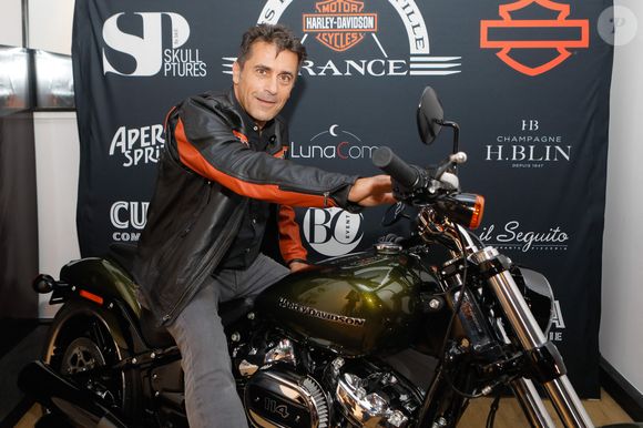 Dans une interview datant de 2021, il avait dévoilé toucher encore une somme astronomique pour ses chansons.

Bébert, Les Forbans (Albert Kassabi) - Soirée de présentation des nouveautés de la marque Harley Davidson au showroom Beaumarchais à Paris, France, le 22 septembre 2022. © Christophe Clovis/Bestimage