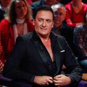 Pour être en mesure d'assurer toutes ses dates, Dany Brillant s'est physiquement préparé

Exclusif - Dany Brillant lors de l'enregistrement de l'émission "Famille je vous aime" présentée par M. Drucker et qui sera diffusée le 13 juin 2025 sur France 3, aux Studios rive gauche à Paris, France, le 14 avril 2025. © Clovis-Gaffiot/Bestimage