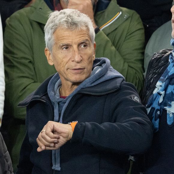 Un match qu'il a vécu avec son fils Adrien

Nagui - Célébrités dans les tribunes du match de Ligue des Champions entre le PSG contre le Bayern de Munich (1-2) au Parc des Princes à Paris. © Cyril Moreau/Bestimage
