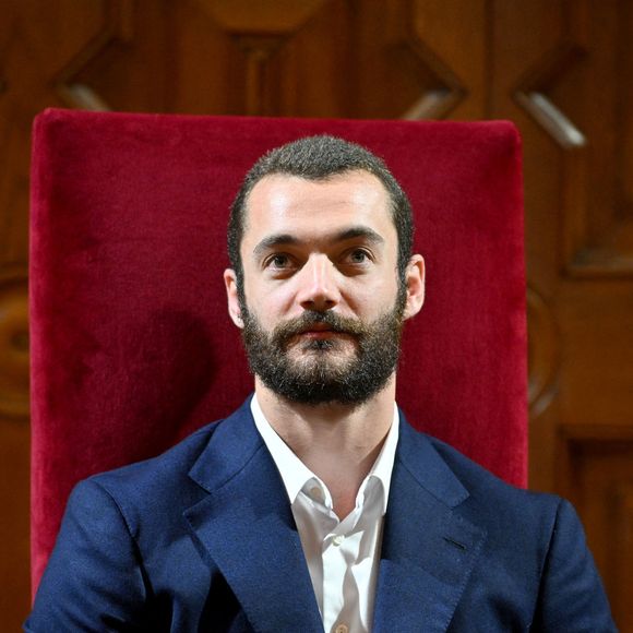 Louis Sarkozy, l'essayiste franco-américain, journaliste et candidat déclaré au poste de maire de la ville frontalière de Menton, était présent à Nice pour une conférence dans le cadre des Journées Impériales, le 4 octobre 2025. © Bruno Bebert / Dominique Jacovides / Bestimage