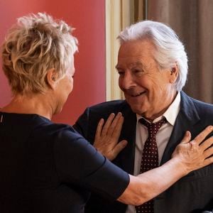 Exclusif - Muriel Robin et Pierre Arditi - Séquence "Les présentations" et "La Réconciliation" - Tournage du téléfilm « Ils s’aiment… enfin presque », qui sera diffusé le lundi 18 avril à 21h10 sur TF1.
© Cyril Moreau / Bestimage