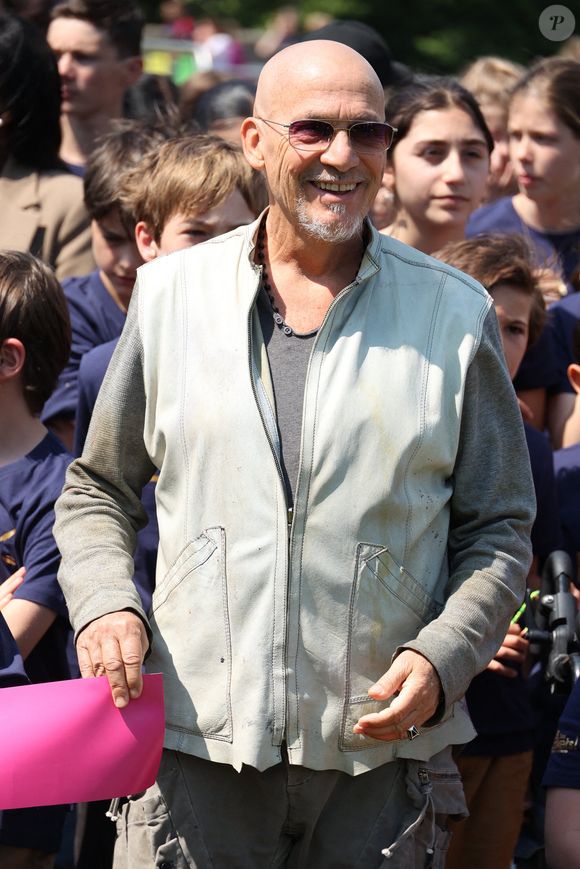 Florent Pagny assiste à la cérémonie de remise du Prix de l'Ambassadeur de l'association ELA (European Leukodystrophy Association) à la Cité des Sciences et de l'Industrie à Paris, France, le 07 juin 2023. Photo by Jerome Domine/ABACAPRESS.COM
