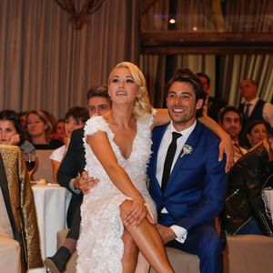 Exclusif - Katrina Patchett et Valentin D'Hoore lors du spectacle conçu par Maxime Dereymez avec les danseurs et danseuses de "Danse avec les Stars" - Mariage de Katrina Patchett et Valentin D'Hoore vendredi à 14 h à la mairie de Linselles dans les Hauts-de-France suivi d'une cérémonie civile d'échange d'anneaux, dont le maître de cérémonie était Maxime Dereymez, dans l'orangerie du château du Biez à Pecq en Belgique le 1er septembre 2017. © Philippe Doignon/Bestimage

Crédits obligatoires :
Valentin D'Hoore habillé par Hugo Boss
Katrina Patchett en robe Costarellos et chaussures Louboutin
Coiffure : Alexandra Dieu pour Vog coiffure
Maquillage : Marie Laure Thanneur