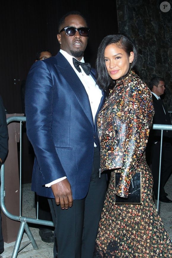 P. Diddy, de son vrai prénom Sean Combs et sa compagne Cassie Ventura - Les célébrités arrivent au mariage de leur ami G. Oseary à Rio de Janeiro au Brésil, le 24 octobre 2017. Backgrid USA / Bestimage