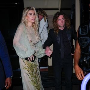 Mais quelques mois à peine après avoir envisagé de s'unir pour la vie, les choses auraient tourné au vinaigre entre ces deux-là : entre Paris Jackson et Justin Long, c'est terminé, si l'on en croit un message énigmatique, que la jeune femme a laissé sur X, ce jeudi 31 juillet 2025.

Paris Jackson et Justin Long, le 8 juin 2025, à New York. The ImageDirect / Bestimage