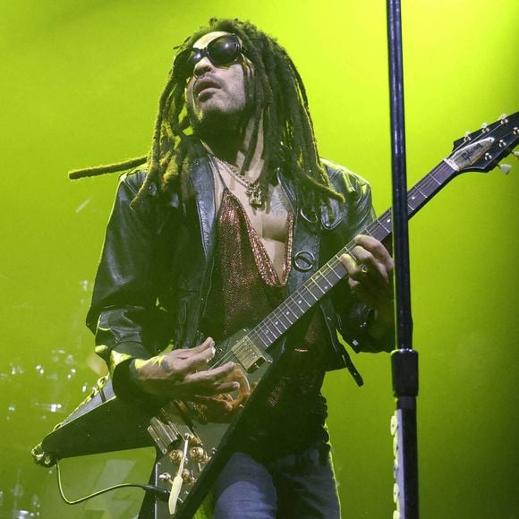 Le chanteur et guitariste américain Lenny Kravitz sur scène lors du Blue Electric Light Tour 2025 à l'Unipol Arena, Casalecchio di Reno Bologna, 31 mars 2025. 
Photo by Michele Nucci Casalecchio/Imago/ABACAPRESS.COM